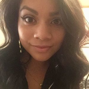 Meet your Posher, Kendra